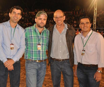 Amambai vai ganhar ainda mais relevância no cenário rural. Na foto, membros do SRA com o prefeito Sergio BarbosaFoto: Assessoria