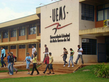 Aprovados para vagas remanescentes da UEMS devem se matricular nesta terça e quarta Aprovados para vagas remanescentes da UEMS devem se matricular nesta terça e quarta