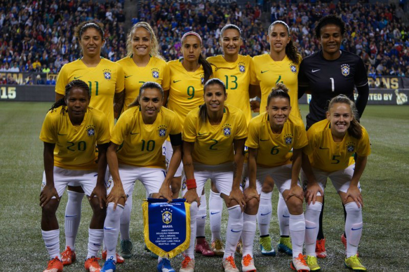 Seleção de futebol feminino empata com os Estados Unidos em Seattle Seleção de futebol feminino empata com os Estados Unidos em Seattle