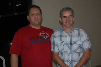 Diretoria da ACIA toma posse nesta quinta-feira (4) E/D - Atual presidente, Lelo, e o próximo presidente da Acia, Azor / Foto: Assessoia
