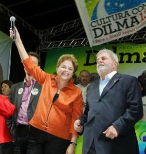 Datafolha: Dilma registra 51% das intenções de voto e venceria no primeiro turno Datafolha: Dilma registra 51% das intenções de voto e venceria no primeiro turno