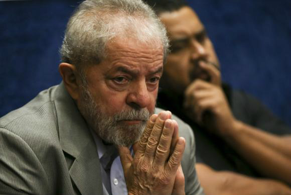 MPF oferece nova denúncia contra Lula na Lava Jato Lula é acusado de corrupção passiva e lavagem de dinheiro Foto: Divulgação
