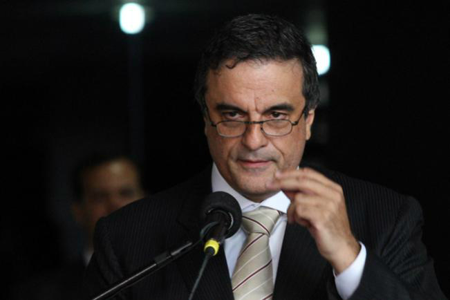 PF investigará denúncias contra ministro do Esporte PF investigará denúncias contra ministro do Esporte