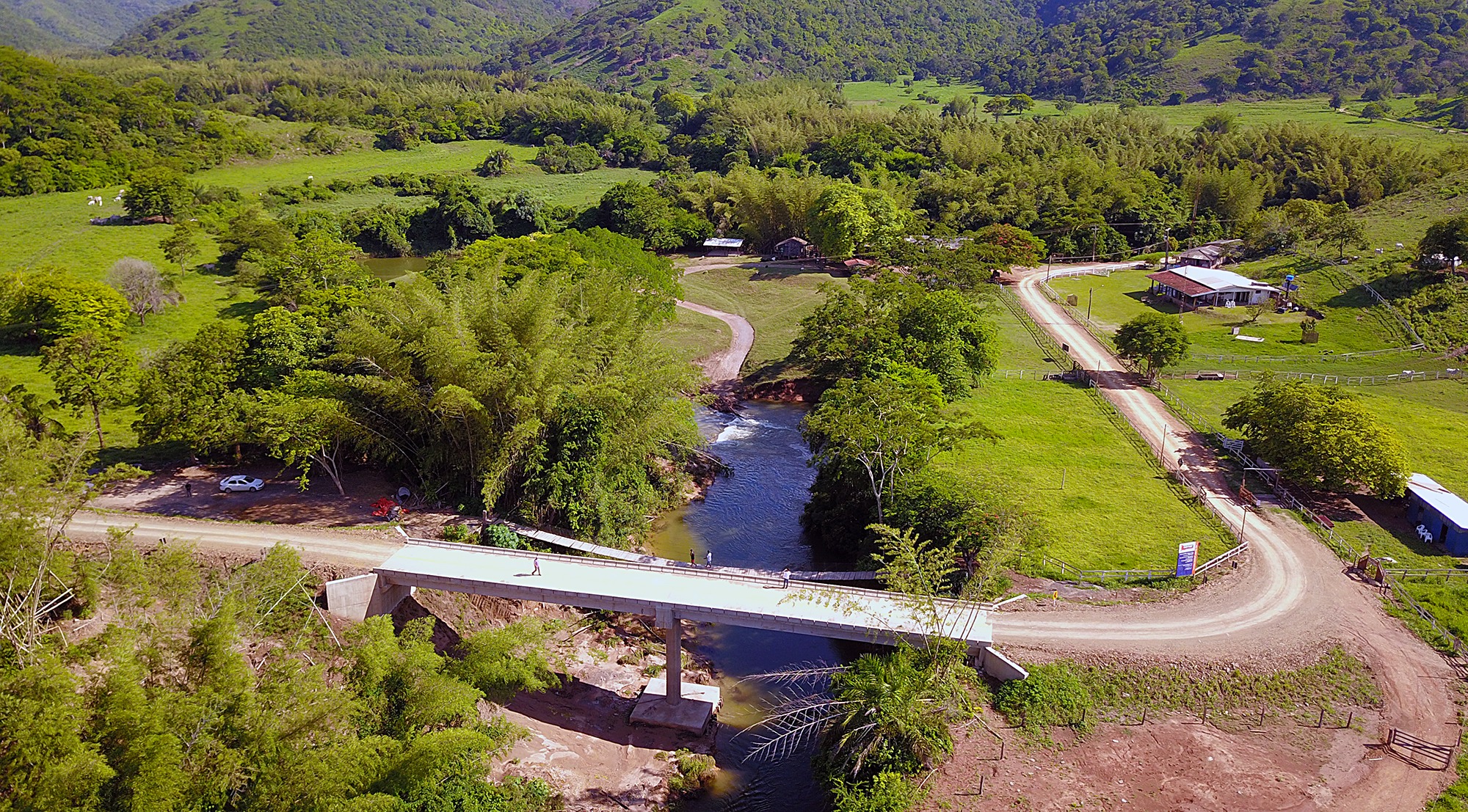 Governo do Estado vai construir 163 pontes de concreto até 2022 Ponte Sobre o Rio Salobra, em Bodoquena: polo de turismo e agricultura familiar. Foto Edemir Rodrigues