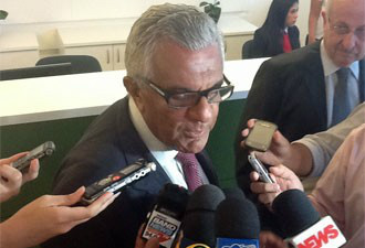 Apagão pode ter sido causado por raio, diz diretor do ONS Hermes Chipp, diretor-geral do Operador Nacional do Sistema Elétrico (ONS) (Foto: Cristiane Oliveira/G1)