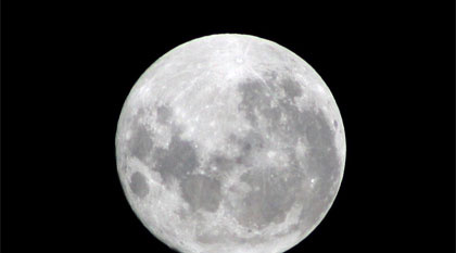 Primeiro eclipse lunar de 2011 será hoje Primeiro eclipse lunar de 2011 será hoje
