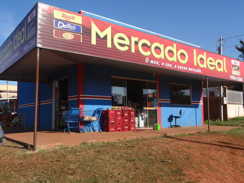 Dia do Comerciante: histórias de ontem e de hoje em Amambai Mercado Ideal, na vila Mangay / Foto: Moreira Produções