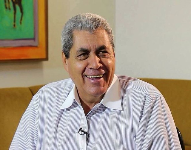 André reedita prática tucana para pedir votos pelo interior do Estado O ex-governador André Puccinelli (Foto: Reprodução/Facebook)