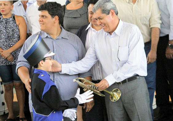 Governo encerra gestão com 2.509 instrumentos musicais entregues Governo encerra gestão com 2.509 instrumentos musicais entregues