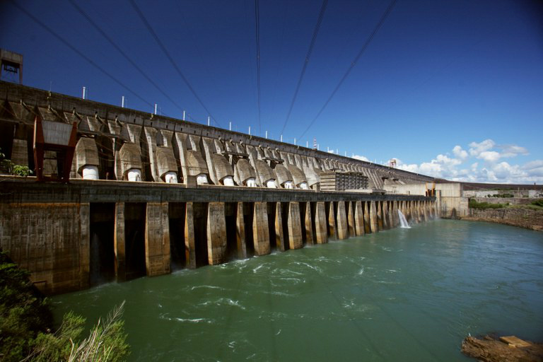 Itaipu reassume liderança mundial de geração de energia Usina quebrou o próprio recorde histórico de 98,6 milhões de megawatts-hora nesta sexta-feira (16), às 11h01Foto: Divulgação