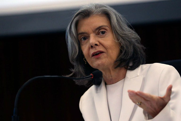 Condenação de Lula cria pressão sobre o STF Carmen Lúcia se recusa a pautar o tema, mas diz que pode fazê-lo se algum colega pedir / Foto: Divulgação
