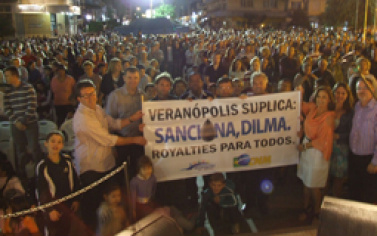O Brasil mobilizado pede: SANCIONA, DILMA. Prefeitura de Veranópolis (RS)