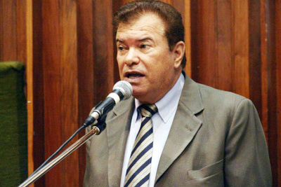 Nova lei impede uso de expressão “nome sujo” no comércio Deputado Estadual, Mauricio Picarelli (PMDB), autor do projeto / Foto: Divulgação
