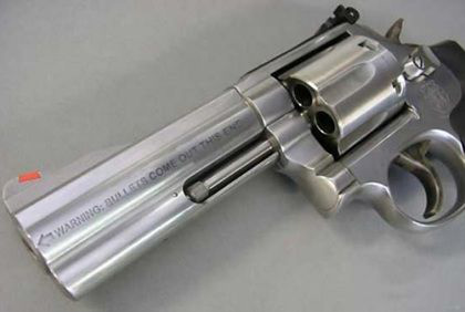 Mais de 35 mil pessoas foram assassinadas com armas de fogo em 2010 Mais de 35 mil pessoas foram assassinadas com armas de fogo em 2010