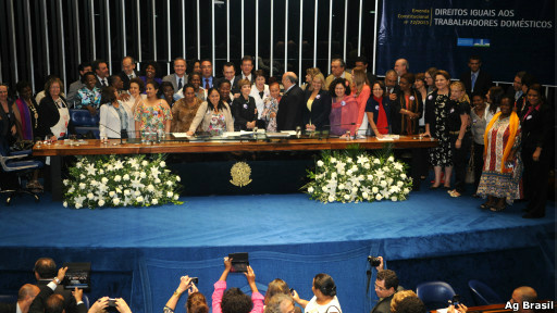 Domésticas: Brasil dá exemplo, diz Organização Internacional do Trabalho Congresso promulga PEC das domésticas, que entra em vigor nesta quarta-feira