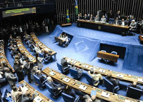 Os nove deputados integrantes da comissão vão se reunir, pela primeira vez terça-feira (8) para definir o cronograma de trabalho e preparar um relatório sobre o caso