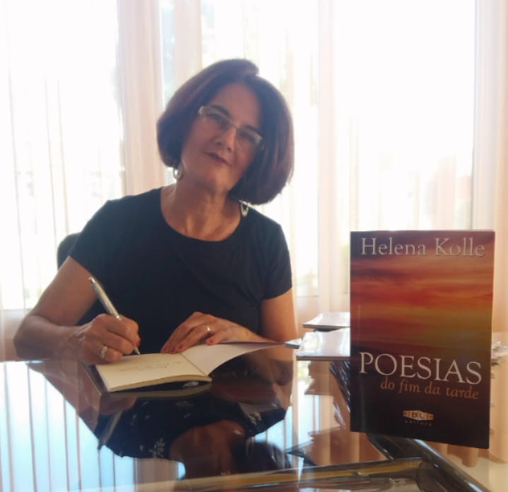 Helena lança seu primeiro livro nesta terça-feira (11) / Foto: Divulgação