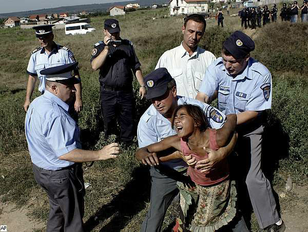 Estados Unidos registram recorde de deportação de imigrantes ilegais
