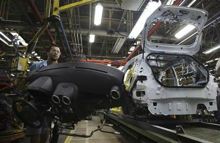 Bens de capital pesam e produção industrial cai 2,0% em julho ante junho Bens de capital pesam e produção industrial cai 2,0% em julho ante junho