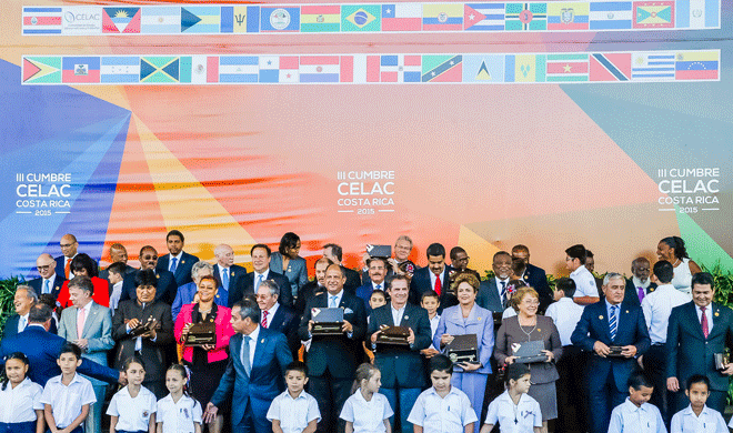 Celac põe em pauta o fim do embargo econômico dos EUA a Cuba País asiático prometeu duplicar o intercâmbio comercial com a região; presidenta Dilma defende maior cooperação para que países retomem crescimento “robusto”