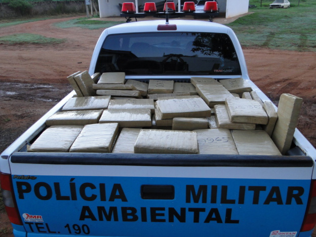 PMA apreende quase meia tonelada de maconha