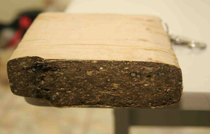 Carregamento de maconha é encontrado em fundo falso de caminhonete na MS-487