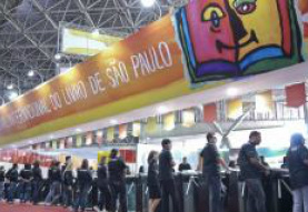 Bienal do Livro de São Paulo é um dos projetos financiados pelo BNDES - Marcelo Camargo/Agência Brasil 