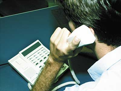 Operadoras criticam proposta de telefone fixo mais barato para famílias de baixa renda Operadoras criticam proposta de telefone fixo mais barato para famílias de baixa renda
