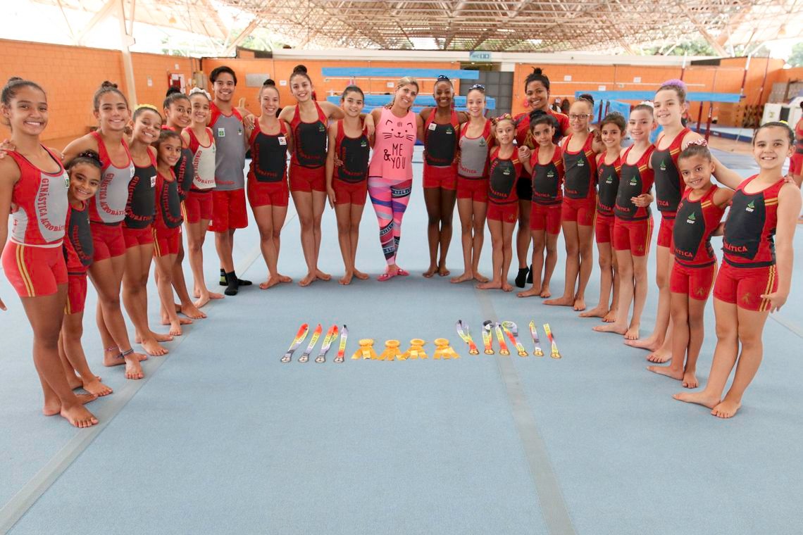 Ginastas acrobatas do DF ganham ouro e prata em Las Vegas Fabio Rodrigues Pozzebom/Agência Brasil