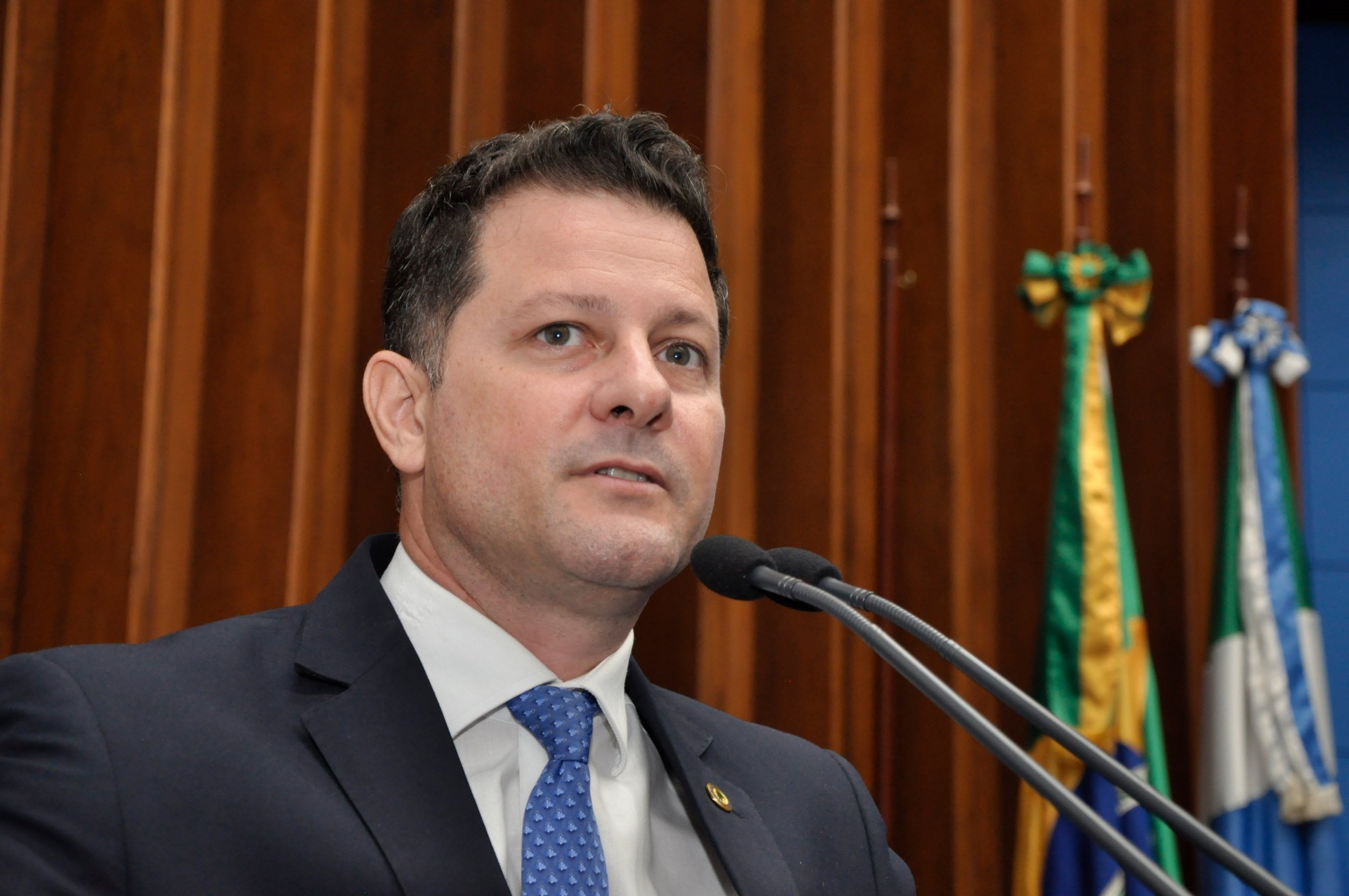 Deputados repensam voto sobre aumento de salário de magistrados Renato Câmara votou favorável em primeira sessão de análise do projeto - Foto: Foto: Luciana Nassar / Alems
