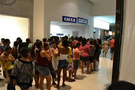 Boato sobre fim do Bolsa Família levou beneficiários a sacar R$ 152 milhões Boato sobre fim do Bolsa Família levou beneficiários a sacar R$ 152 milhões