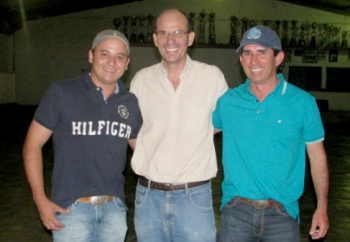 Parceria da Prefeitura de Amambai ao 23º Encontro garante sucesso do evento E/D - Rafael Maciel, Sérgio Barbosa e Nego Silva