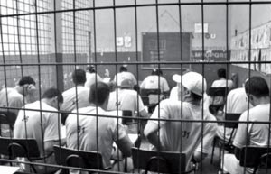 Projeto que prevê redução de pena para preso que estudar beneficiará 8,9% da população carcerária