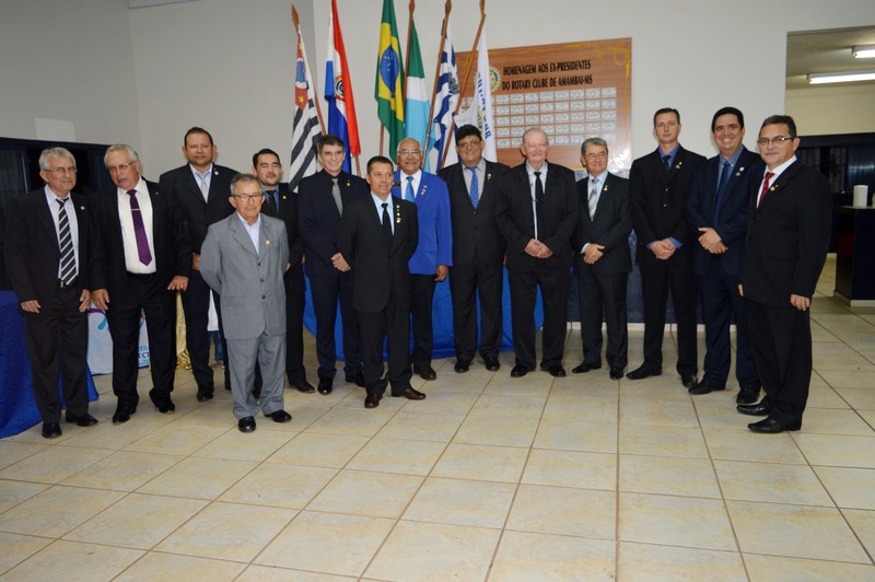 Rotary Clube de Amambai comemora 67 anos com visita de governador distrital Rotarianos de Amambai junto do governador do Distrito 4470 / Foto: Moreira Produções