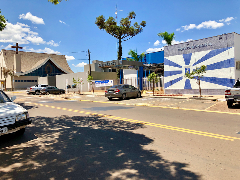 Quem passa em frente da Câmara de Vereadores já nota um novo visual / Foto: Assessoria