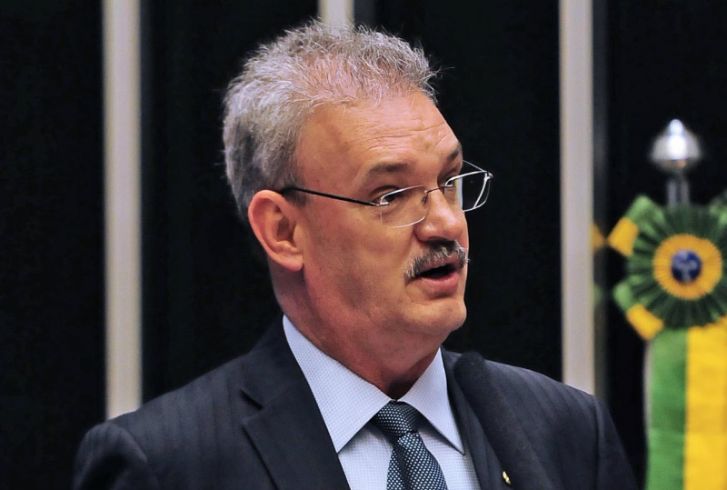 Geraldo une forças com Ministério Público contra “PEC da Impunidade” Geraldo Resende vai reforçar posição contrária à PEC 37, em pronunciamento que fará na Câmara dos Deputados.
