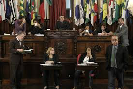 Governo sanciona LDO com receita de R$ 13 bilhões prevista para 2015 Governo sanciona LDO com receita de R$ 13 bilhões prevista para 2015