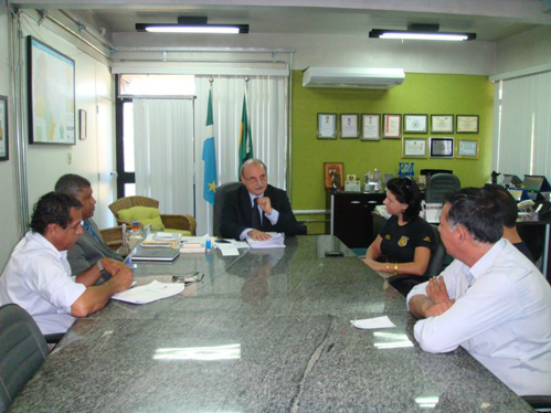 Sejusp e prefeitura de Ponta Porã discutem questões de segurança Sejusp e prefeitura de Ponta Porã discutem questões de segurança