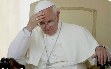 Papa Francisco pede que as grandes potências não atuem com indiferença em relação à Síria