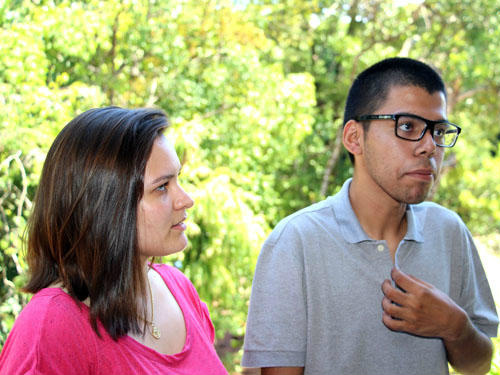 Gabriel viajará acompanhado da estudante também selecionada Gabriela Sabine Lamberti Escobar, 16 anos