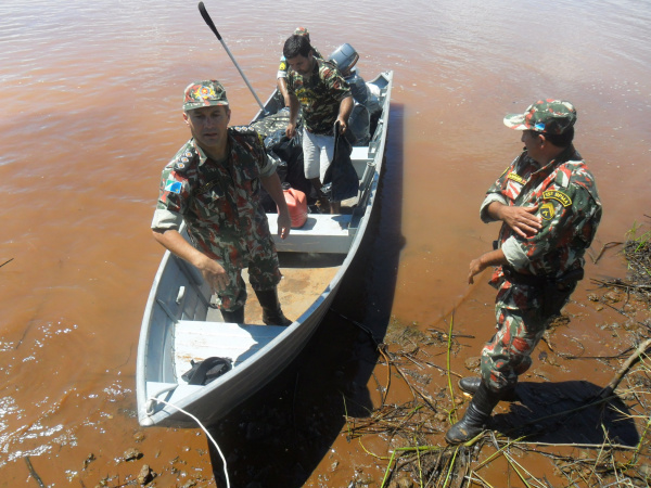 PMA encerra Semana da Água retirando um caminhão de lixo do Rio Pardo