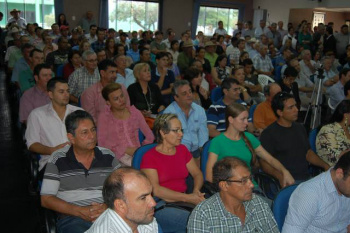 O encontro aconteceu na Câmara de Vereadores de Coronel Sapucaia.