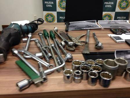 Polícia prende quadrilha que roubava 300 carros por mês no Rio