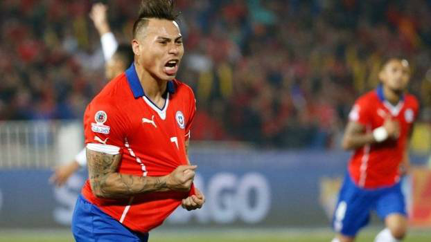 Vargas decidiu para o Chile, que disputará a final pela primeira vez em 28 anos