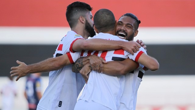 Grupo B: Botafogo/SP bate Macaé e assume liderança Foto: Divulgação