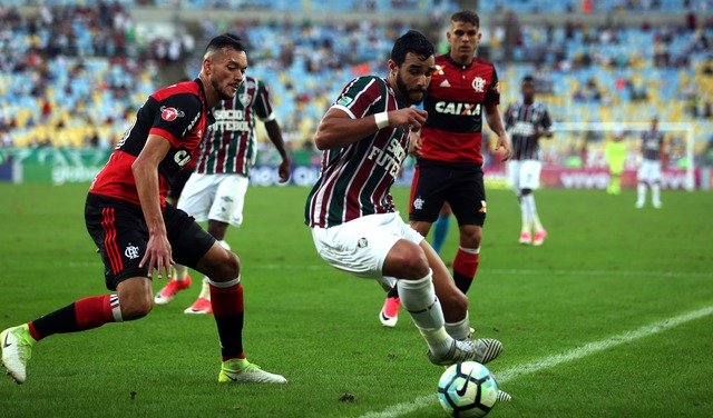 Sob pressão por resultados, Flamengo se mostra nervoso em campo (Foto: Nelson Perez / Fluminense / Divulgação)