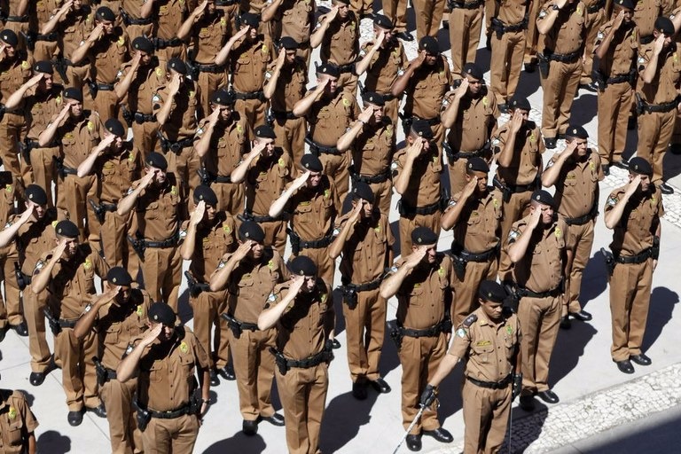 Dia do Policial e do Bombeiro Militar será comemorado em 24 de junho Lei é decorrente do Projeto de Lei da Câmara (PLC) 42/2016