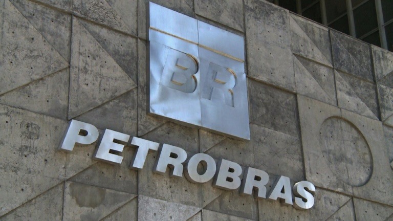 Petrobras registra lucro de R$ 316 milhões no segundo trimestre Petrobras registra lucro de R$ 316 milhões no segundo trimestre