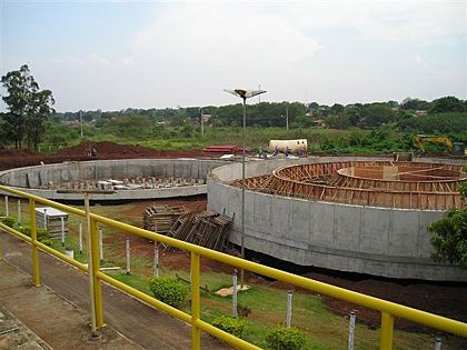 Dourados já foi beneficiada com mais de R$ 113 milhões em obras do Estado Estação de Tratamento de Esgoto construída em Dourados
