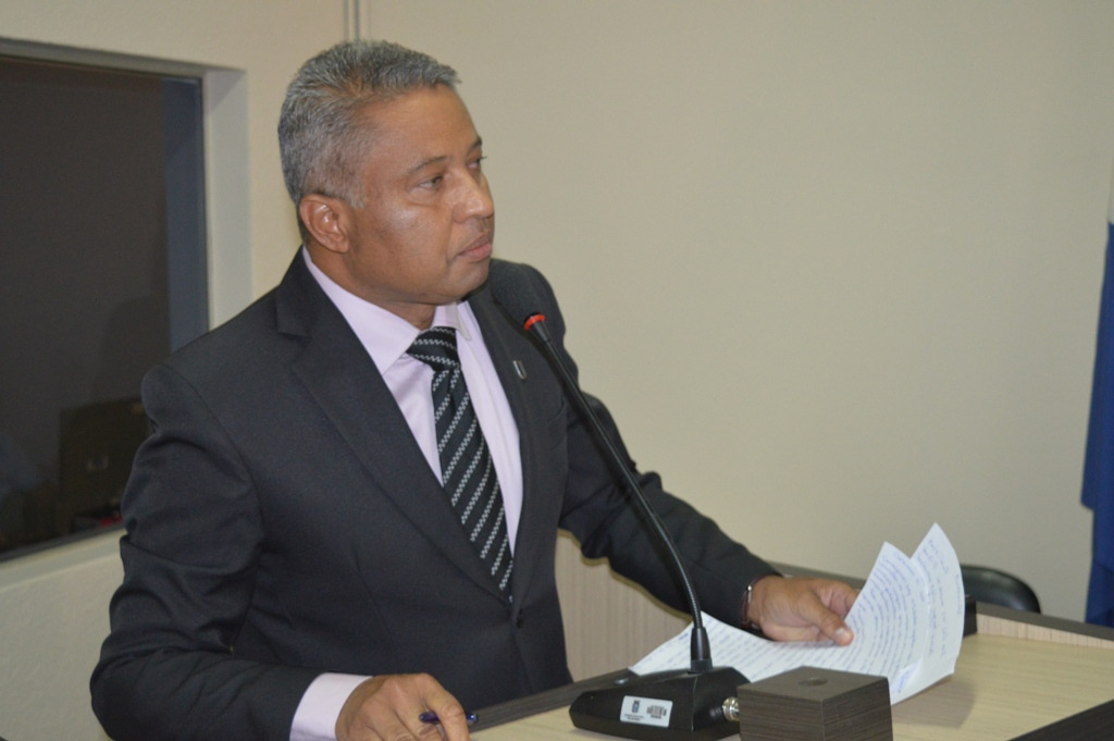 Veja manifestações de vereadores na abertura do legislativo de Amambai Vereador de Amambai, Darci José / Foto: Moreira Produções